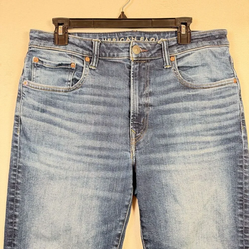 American Eagle AirFlex Athletic Straight Jeans Mens 33x32 Blue Stretch Denim